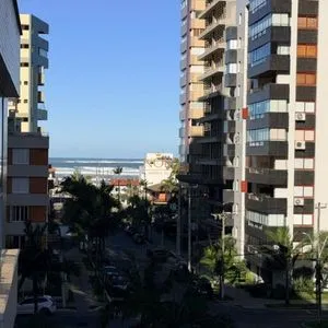 Apartamento com 95m², 3 dormitórios, 1 suíte, 1 vaga no Yokohama em Torres para Comprar