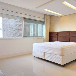 Apartamento com 249m², 4 dormitórios, 4 suítes, 2 vagas no Graziela em Torres para Comprar