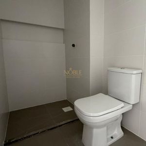 Apartamento com 52m², 1 dormitório, 1 suíte, 1 vaga no Punta Del Sole em Torres para Comprar