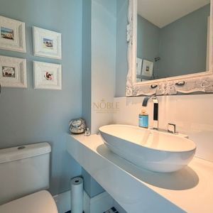 Apartamento com 203m², 3 dormitórios, 3 suítes, 2 vagas no Costa Azzurra em Torres para Comprar