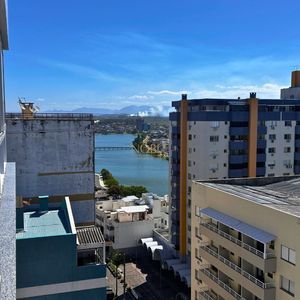 Apartamento com 79m², 2 dormitórios, 2 suítes, 1 vaga no La Vistara em Torres para Comprar