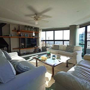 Cobertura com 270m², 5 dormitórios, 1 suíte, 3 vagas no Astor Piazzola em Torres para Comprar