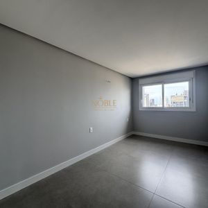 Apartamento com 102m², 3 dormitórios, 1 suíte, 2 vagas no Maui Residencial em Torres para Comprar