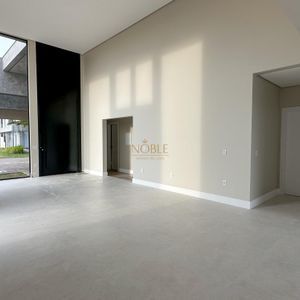 Casa de Condomínio com 228m², 3 dormitórios, 3 suítes, 2 vagas no Reserva das Águas em Torres para Comprar