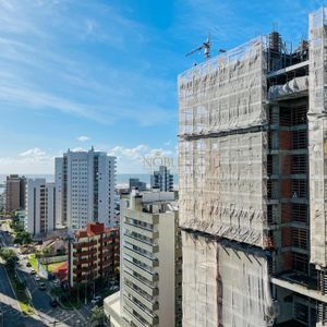 Apartamento com 84m², 2 dormitórios, 1 suíte, 2 vagas no Dom Raphael em Torres para Comprar