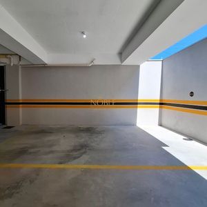 Apartamento com 74m², 2 dormitórios, 1 suíte, 1 vaga no Residencial Acrópole em Torres para Comprar