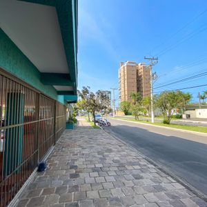 Apartamento com 55m², 1 dormitório, 1 vaga no San Remo em Torres para Comprar