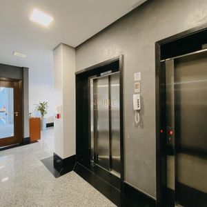 Apartamento com 85m², 2 dormitórios, 1 suíte, 1 vaga no Arca em Torres para Comprar