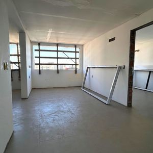 Apartamento com 53m², 1 dormitório, 1 suíte, 1 vaga no Punta Del Sole em Torres para Comprar