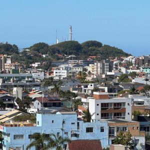 Cobertura com 222m², 3 dormitórios, 1 suíte, 1 vaga no Castelo Branco em Torres para Comprar