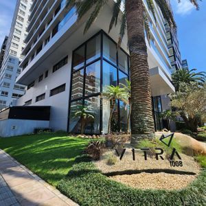 Apartamento com 220m², 4 dormitórios, 4 suítes, 3 vagas no Vitra em Torres para Comprar