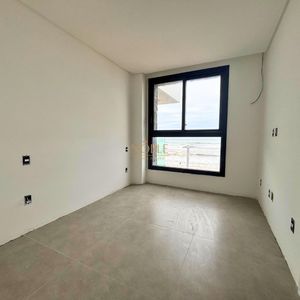 Apartamento, 3 dormitórios, 3 suítes, 2 vagas no Aura em Torres para Comprar