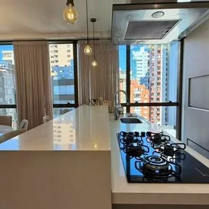 Apartamento com 103m², 3 dormitórios, 3 suítes, 2 vagas no Absoluto em Torres para Comprar
