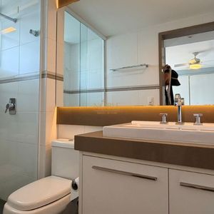 Apartamento com 203m², 3 dormitórios, 3 suítes, 2 vagas no Costa Azzurra em Torres para Comprar