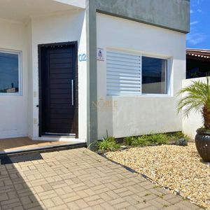Casa com 72m², 2 dormitórios, 1 suíte, 1 vaga no bairro Novo Passo em Passo de Torres para Comprar