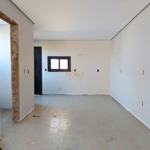 Geminado com 110m², 3 dormitórios, 1 suíte, 1 vaga no bairro Morada das Palmeiras em Torres para Comprar