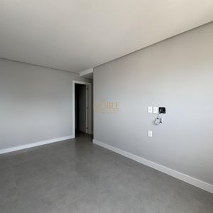 Apartamento com 90m², 2 dormitórios, 2 suítes, 2 vagas no Maui Residencial em Torres para Comprar