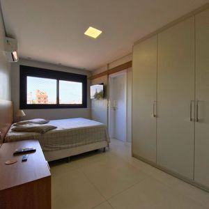 Cobertura com 218m², 3 dormitórios, 1 suíte, 2 vagas no Roca em Torres para Comprar