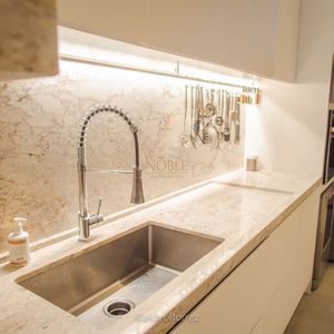 Casa de Condomínio com 200m², 4 dormitórios, 4 suítes, 2 vagas no Ocean Side em Torres para Comprar