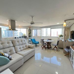 Apartamento com 60m², 2 dormitórios, 1 suíte, 1 vaga no Sonata em Torres para Comprar