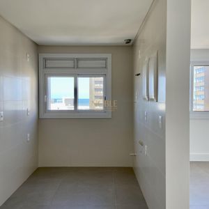 Apartamento com 140m², 3 dormitórios, 3 suítes, 2 vagas no Di milano em Torres para Comprar