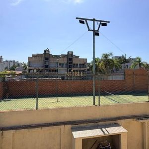 Casa com 193m², 3 dormitórios, 1 suíte, 3 vagas no bairro Praia Grande em Torres para Comprar