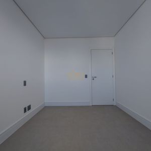 Apartamento com 73m², 2 dormitórios, 1 suíte, 1 vaga no Magma em Torres para Comprar