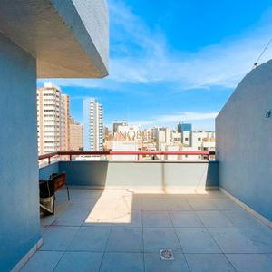 Duplex com 330m², 4 dormitórios, 1 suíte, 2 vagas no Marimar em Torres para Comprar