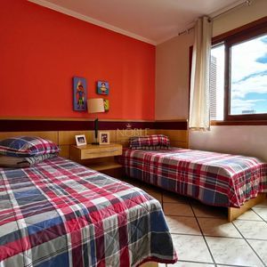 Apartamento com 277m², 4 dormitórios, 2 suítes, 2 vagas no Torre de La Cité em Torres para Comprar