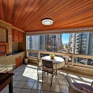 Apartamento com 150m², 3 dormitórios, 1 suíte, 1 vaga no Torre de La Cité em Torres para Comprar