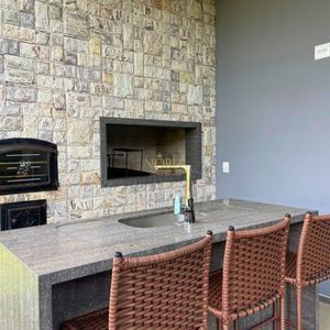 Casa de Condomínio, 4 dormitórios, 4 suítes, 2 vagas no Condomínio Ilhas Park em Torres para Comprar