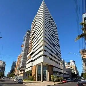 Apartamento com 52m², 1 dormitório, 1 suíte, 1 vaga no Punta Del Sole em Torres para Comprar