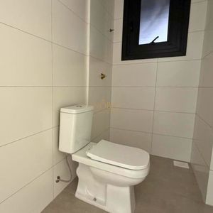 Apartamento com 80m², 2 dormitórios, 1 suíte, 1 vaga no Opportunity em Torres para Comprar