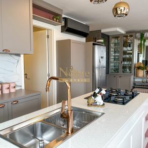 Apartamento com 89m², 2 dormitórios, 2 suítes, 1 vaga no Caparelli em Torres para Comprar