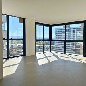Apartamento com 97m², 2 dormitórios, 2 suítes, 2 vagas no Origem em Torres para Comprar