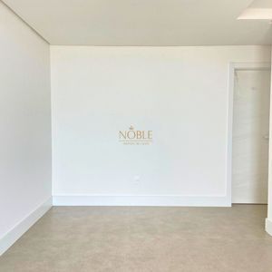 Apartamento com 138m², 3 dormitórios, 3 suítes, 3 vagas no Aura em Torres para Comprar