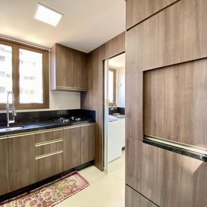 Apartamento com 77m², 2 dormitórios, 2 suítes, 1 vaga no Véritas em Torres para Comprar