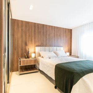 Apartamento com 109m², 3 dormitórios, 1 suíte, 2 vagas no San Pietro em Torres para Comprar