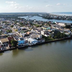 Apartamento com 122m², 3 dormitórios, 3 suítes, 2 vagas no La riva em Torres para Comprar