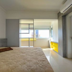 Apartamento com 249m², 4 dormitórios, 4 suítes, 2 vagas no Graziela em Torres para Comprar