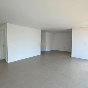 Apartamento com 108m², 3 dormitórios, 3 suítes, 2 vagas no Urban em Torres para Comprar