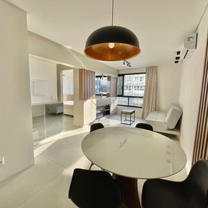 Apartamento com 50m², 1 dormitório, 1 suíte, 1 vaga no Vesta em Torres para Comprar