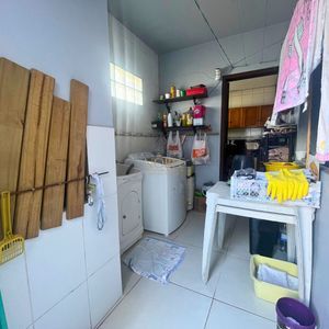 Casa, 3 dormitórios, 1 suíte, 2 vagas no bairro Igra Sul em Torres para Comprar