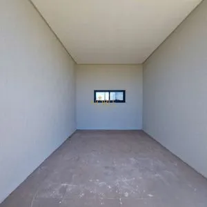 Geminado com 109m², 3 dormitórios, 1 suíte, 1 vaga no bairro Morada das Palmeiras em Torres para Comprar