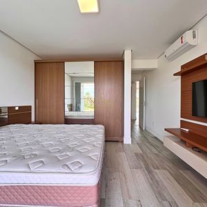 Casa de Condomínio com 348m², 4 dormitórios, 3 suítes, 2 vagas no Condomínio Ilhas Park em Torres para Comprar