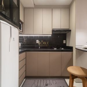 Apartamento com 31m², 1 dormitório, 1 vaga no Fratello em Torres para Comprar