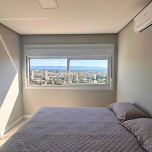 Apartamento com 91m², 2 dormitórios, 2 suítes, 2 vagas no Toronto em Torres para Comprar