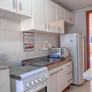 Apartamento com 100m², 2 dormitórios, 1 suíte, 1 vaga no Cayman em Torres para Comprar