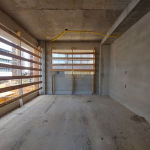 Apartamento com 122m², 3 dormitórios, 1 suíte, 2 vagas no Boreal em Torres para Comprar