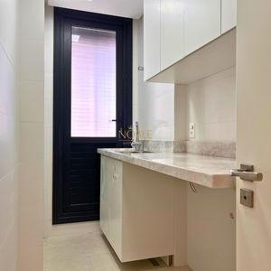 Apartamento com 220m², 4 dormitórios, 4 suítes, 3 vagas no Vitra em Torres para Comprar